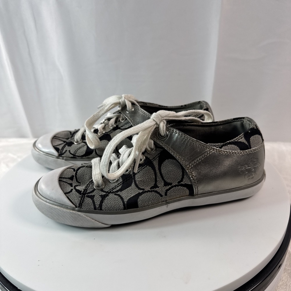 Coach Bobbey Signature C Canvas Low- Top Sneakers Sz 6.5 B
